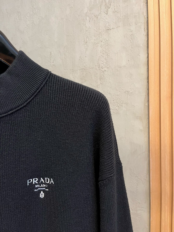 ブランドセーター側面デザイン